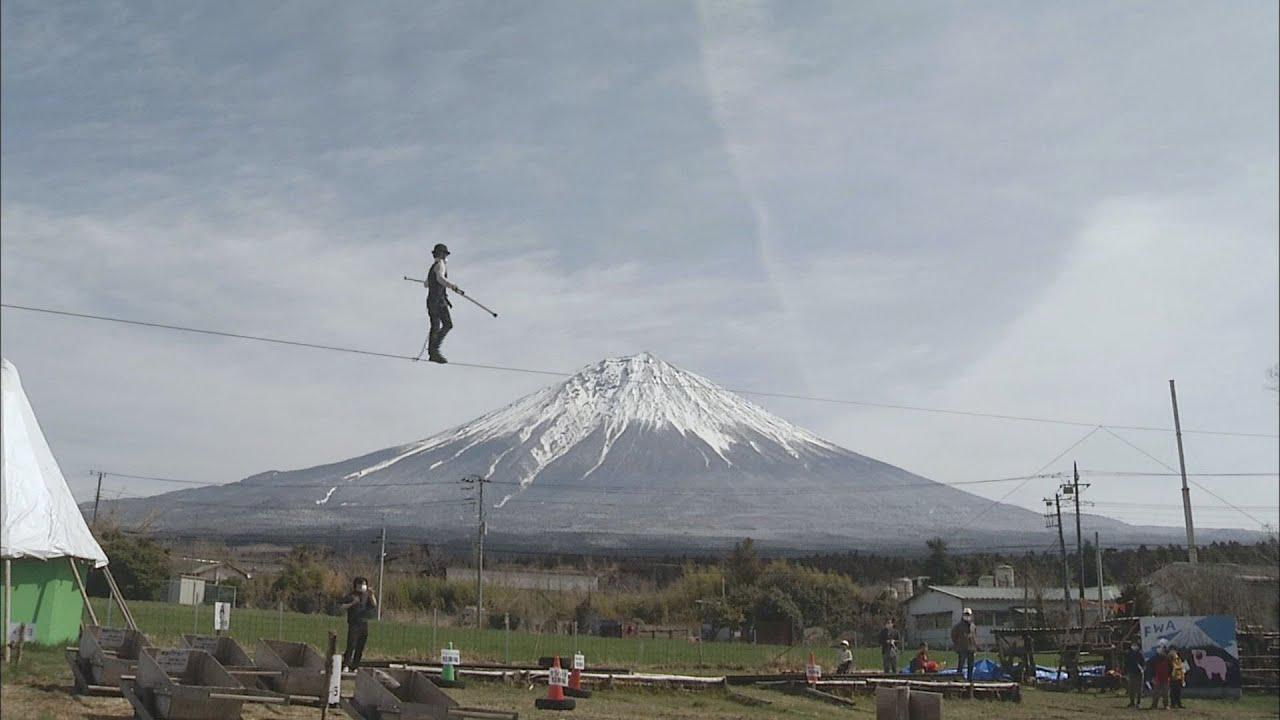 画像: 「がんばって世界大会で賞をとってほしい」　サーカスパフォーマーの壮行会　静岡・富士宮市 youtu.be