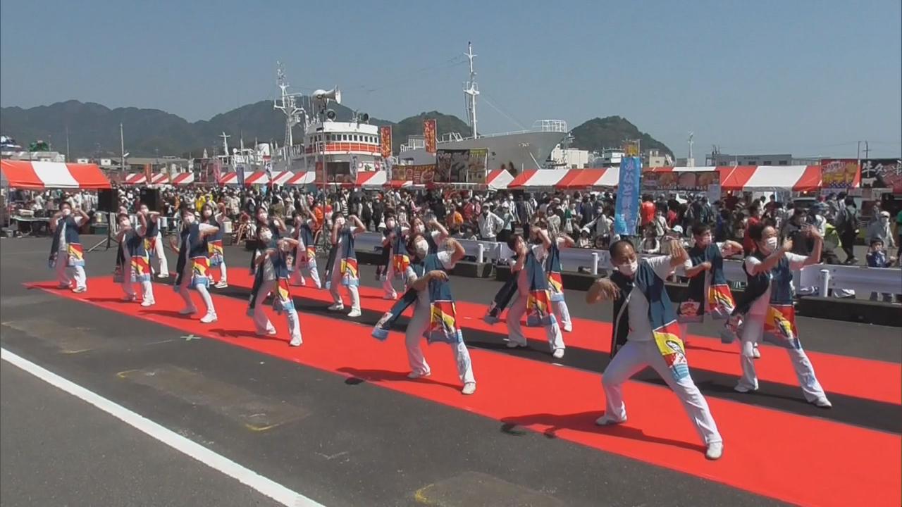 画像: ３年ぶりに焼津みなとまつり　入場口では検温と消毒、会場内での飲食禁止　静岡・焼津漁港