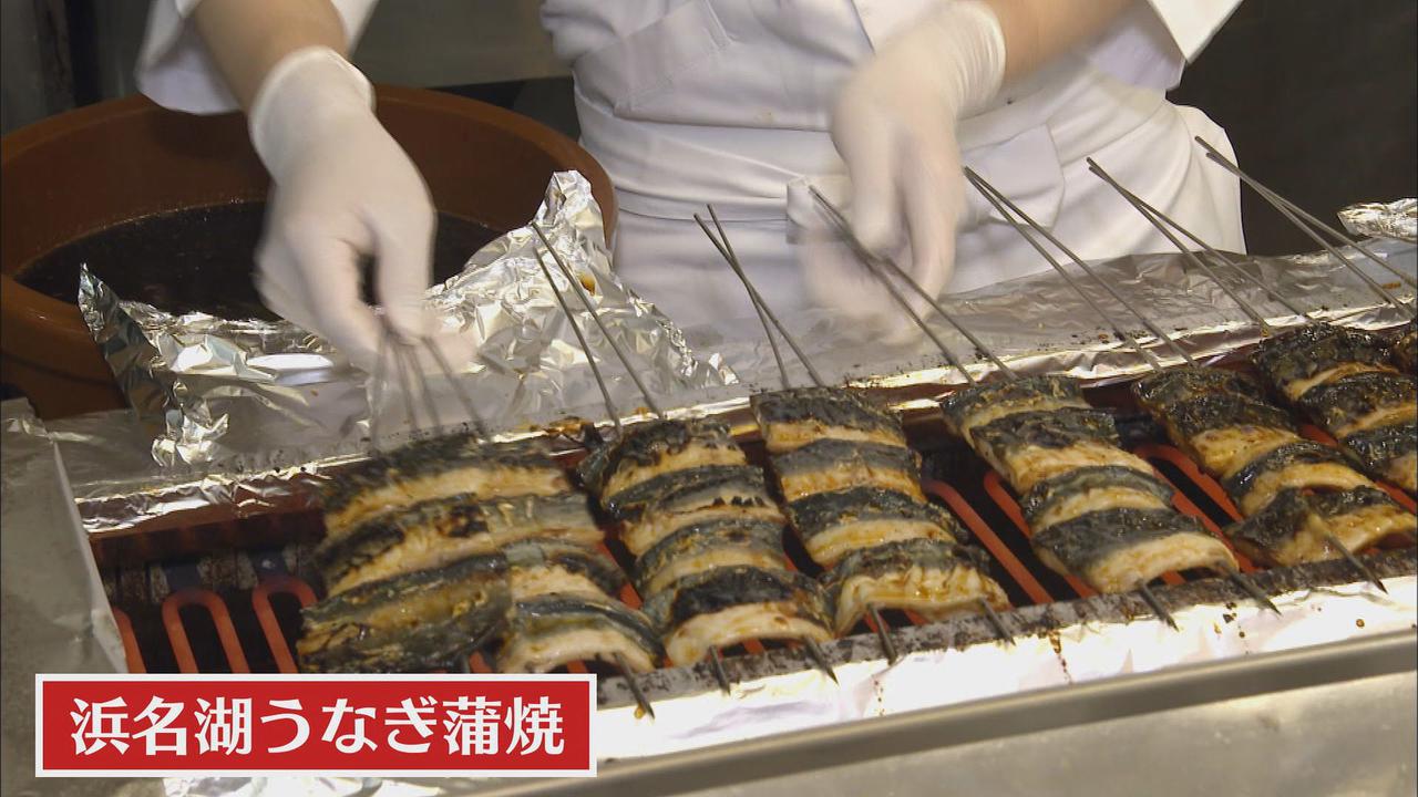 画像1: 夕食はバイキング料理