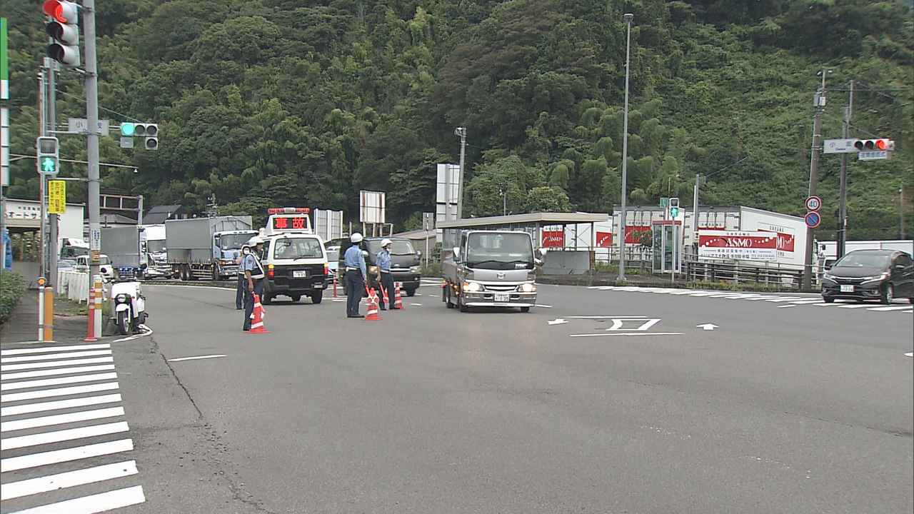 画像: 新日本坂トンネルで車両火災　国道150号下り線は現場付近で通行止め　静岡市