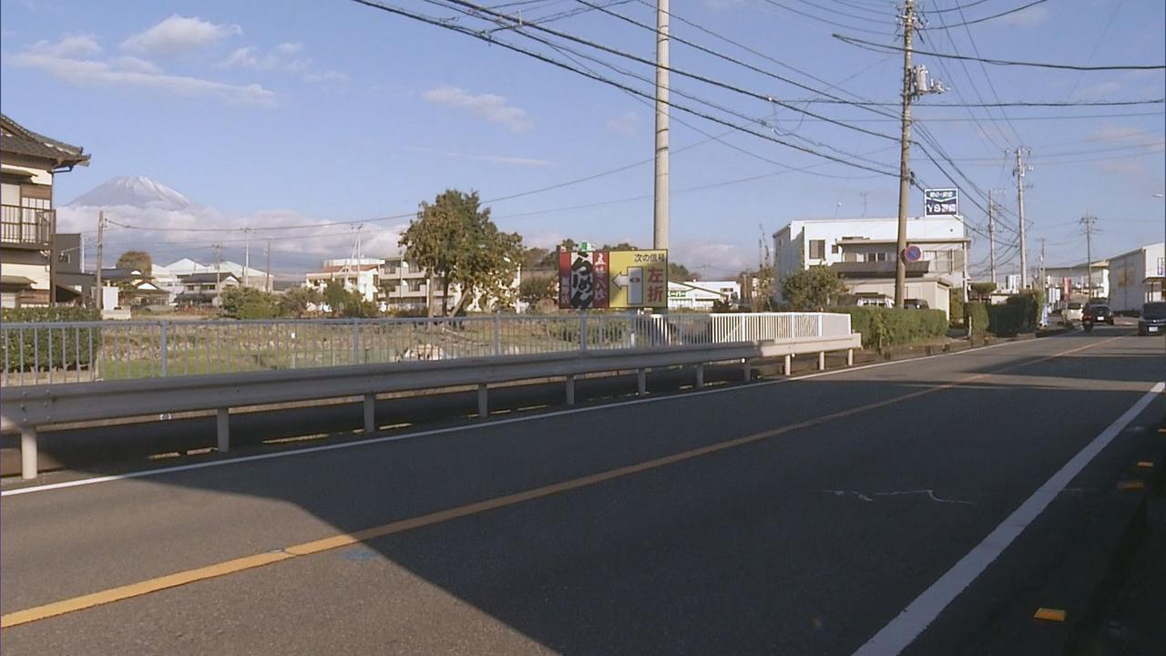 画像: 道路を横断中の92歳のお年寄りはねられ死亡　静岡・裾野市