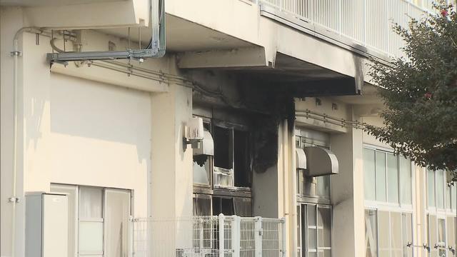 画像: 中学校の給食室の火事　けが人は2人　19人が体調不良を訴え病院に搬送される　静岡・富士市 youtu.be