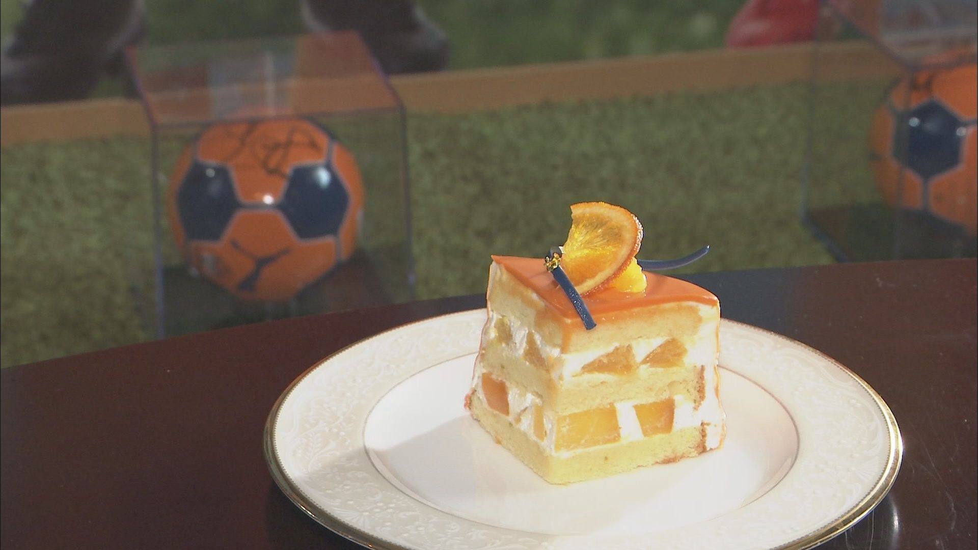 JR静岡駅前のホテルに「エスパルスの部屋」 360度エスパルスだらけ…支配人「やっちゃいました」