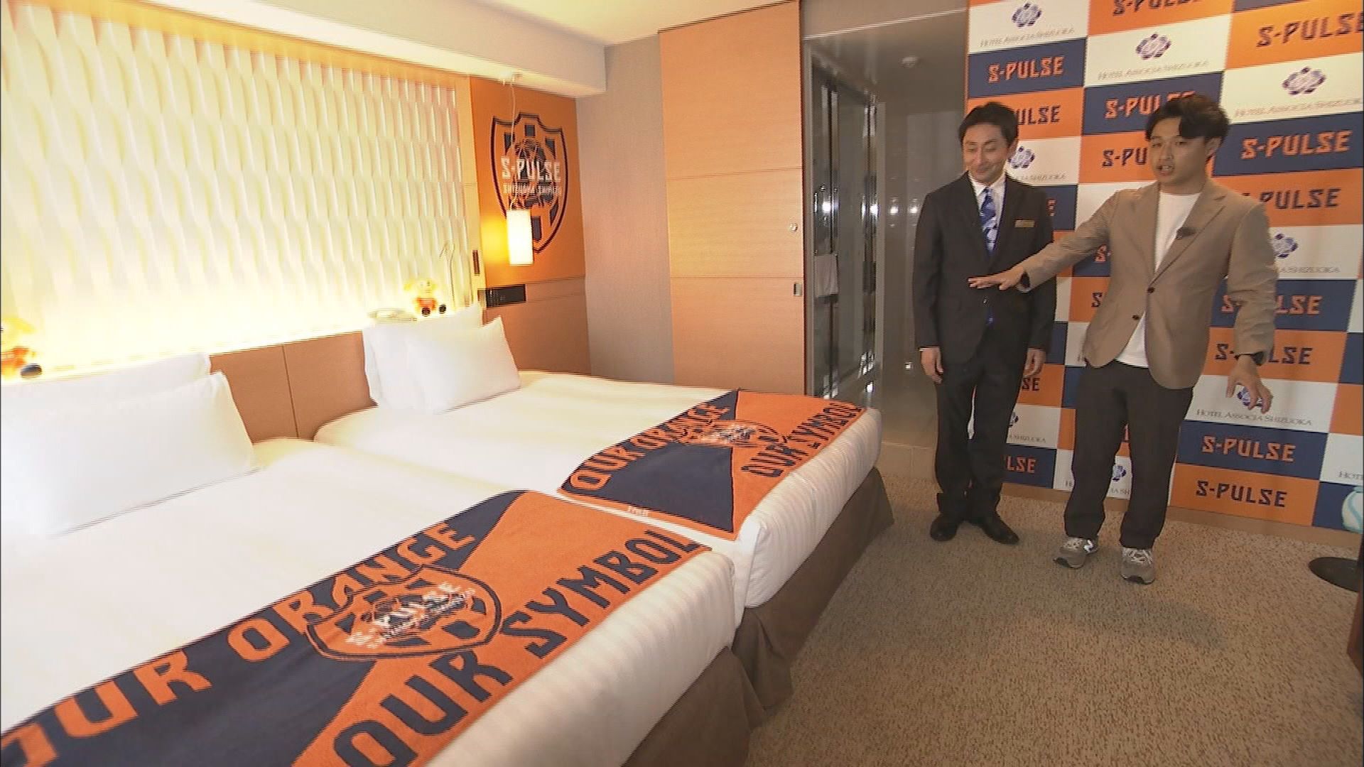 JR静岡駅前のホテルに「エスパルスの部屋」 360度エスパルスだらけ…支配人「やっちゃいました」