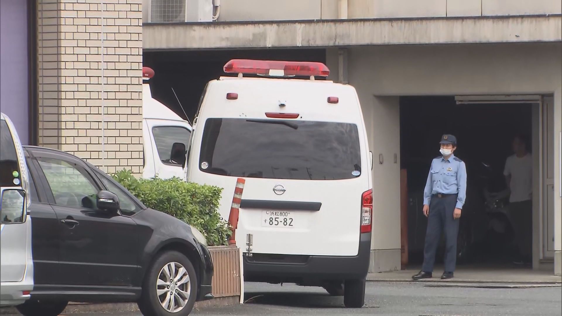 東名高速に転落した車に子どもを残して逃走した男が送検 車は逮捕された内縁の妻の名義 浜松市中央区