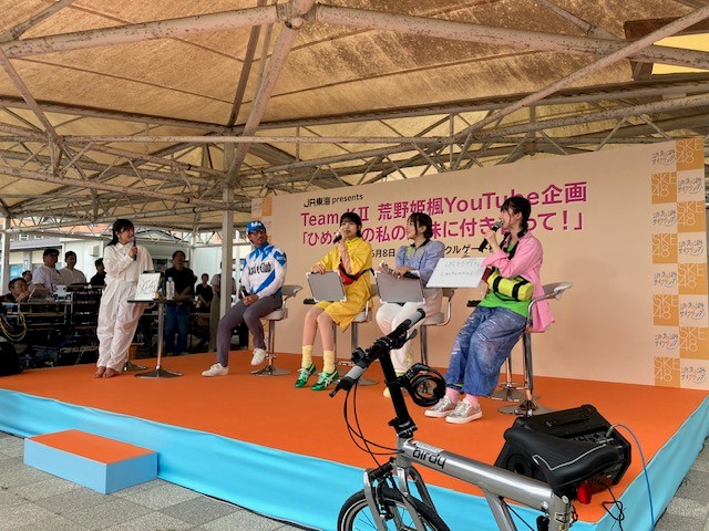 SKE48のメンバー3人がトークショー