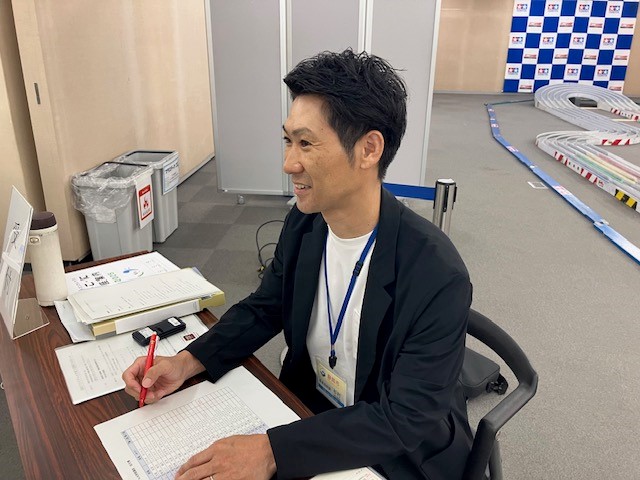 静岡市産業振興課　プラモデル振興係　杉村一行係長
