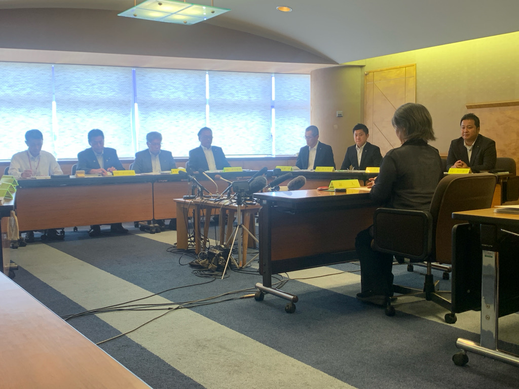 【速報】田久保市長が伊東市議会百条委員会に出頭