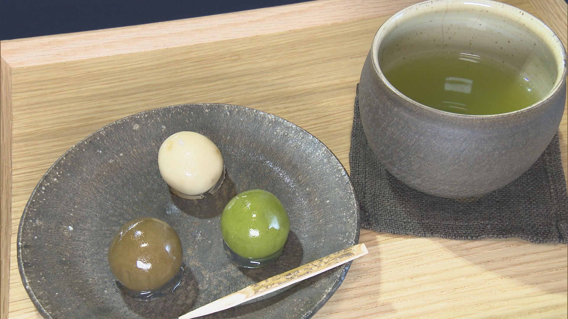 一番茶生産量が初めて“首位陥落” 首位奪還にあの手この手 鈴木知事「構造転換を図り強い茶業を目指す」 静岡県