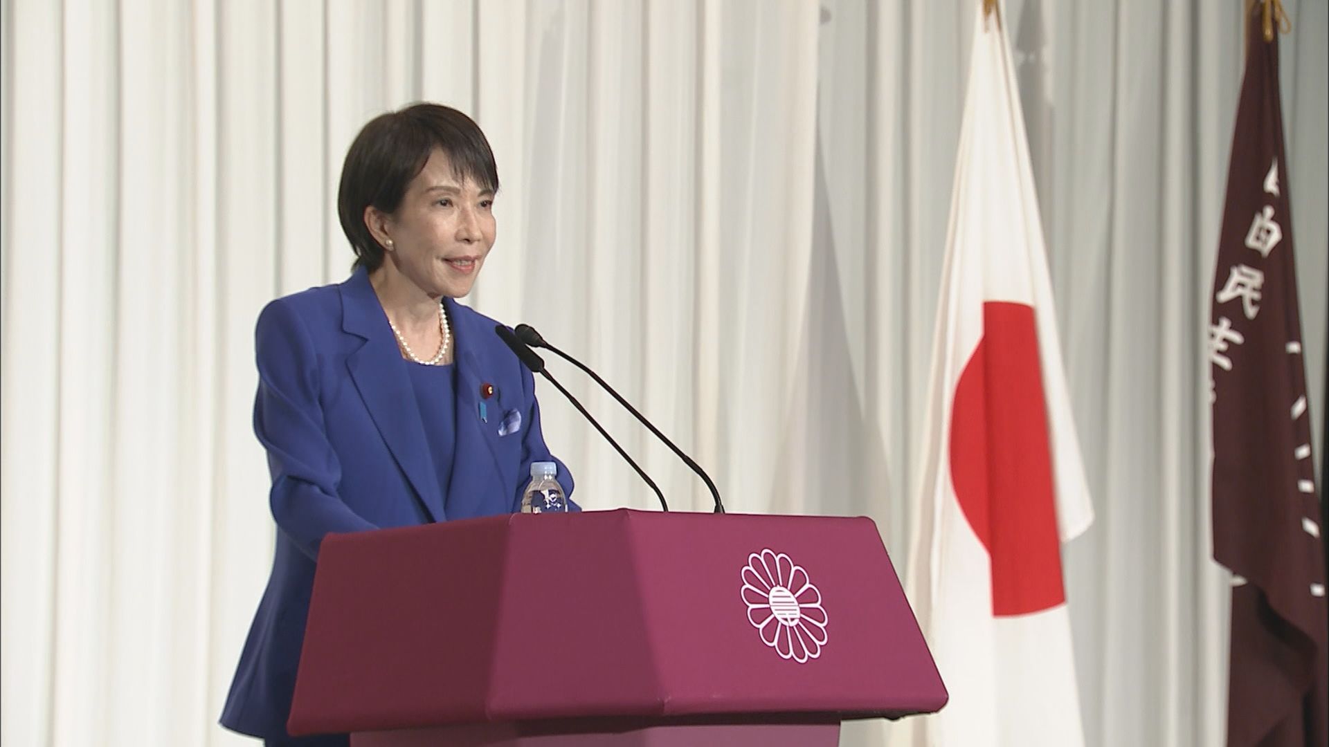 総裁に選出された高市早苗氏