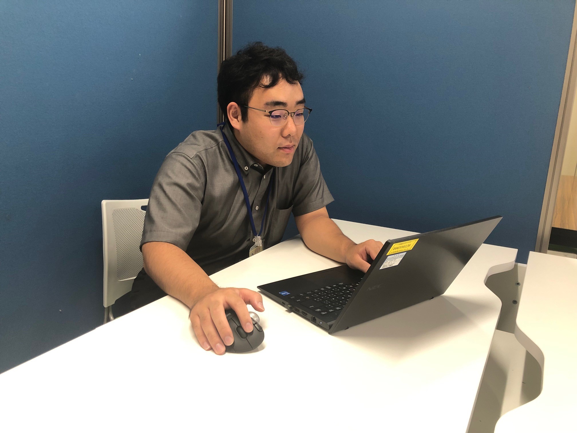 静岡市管財課　望月章吾さん