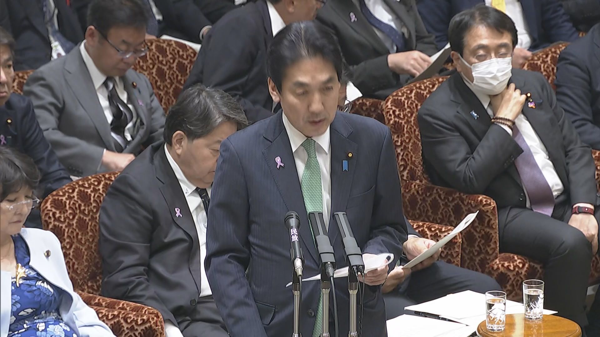 城内経済財政担当大臣