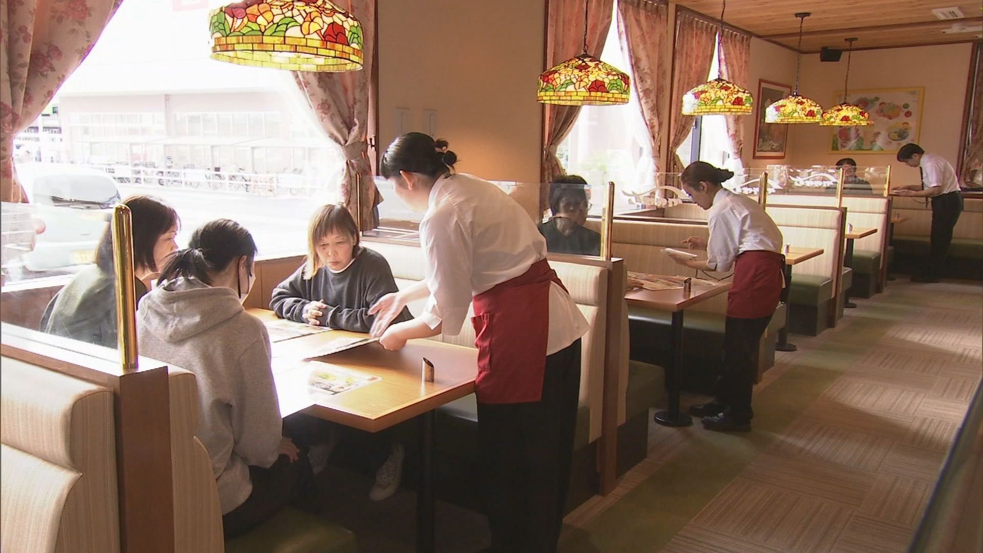 創業当時はコーヒーショップ…全国から注目のハンバーグ店「さわやか」の3つのヒミツ　静岡