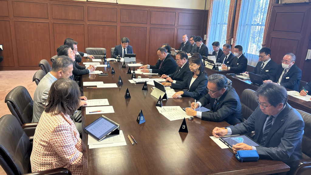 静岡県議会　議会運営委員会