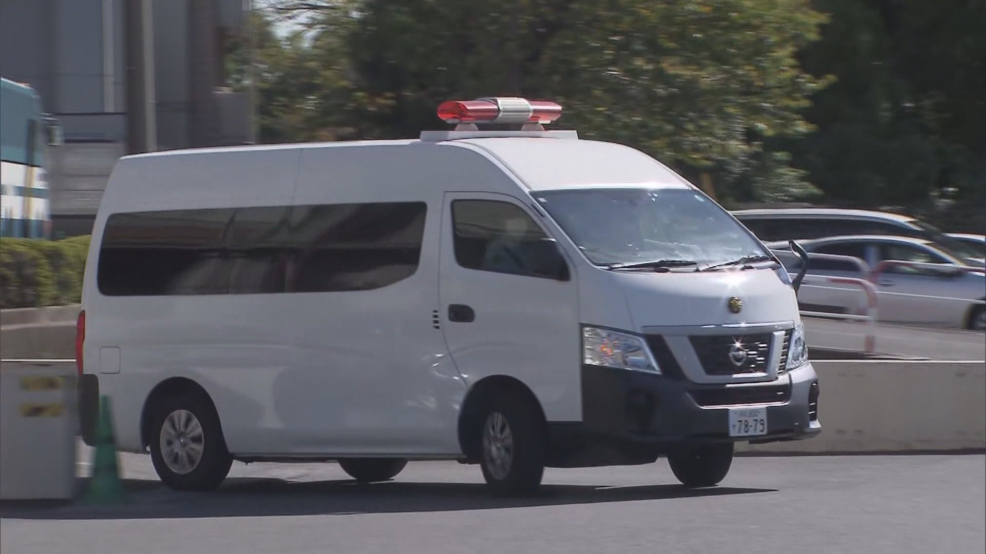 送検される元警部　2025年9月（掛川署）