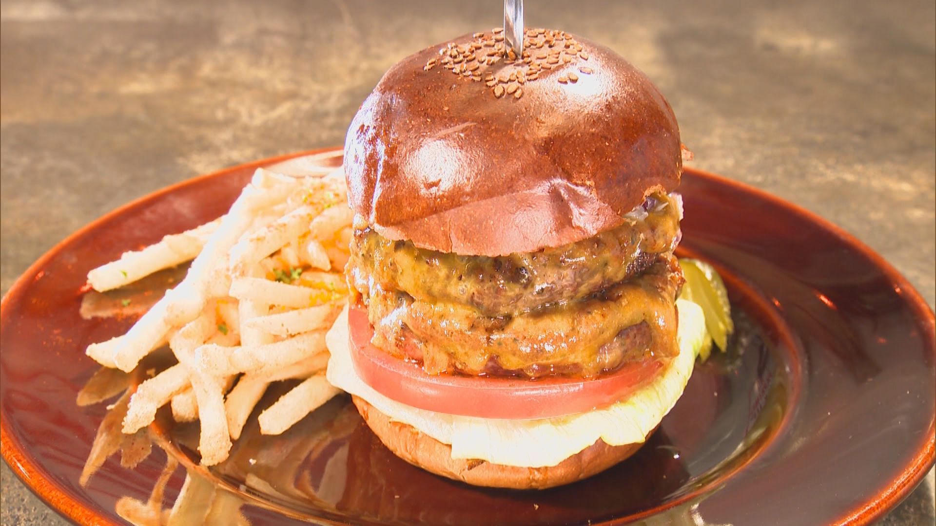 なぜ?ブーム　背徳の「ギルティグルメ」…健康志向の真逆「高糖度・高カロリー」　背景にあるのは「ストレス」?