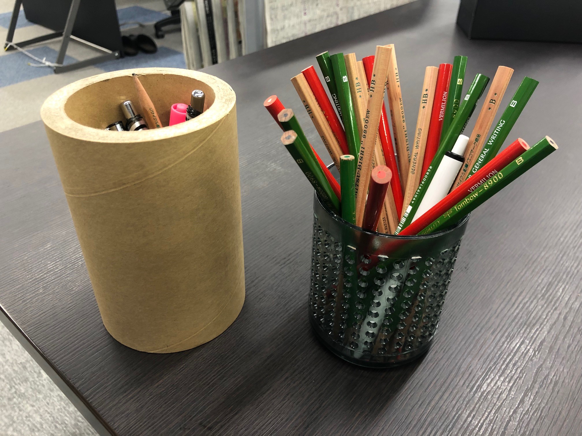 高さがあるのでペン立てとしては使いにくい