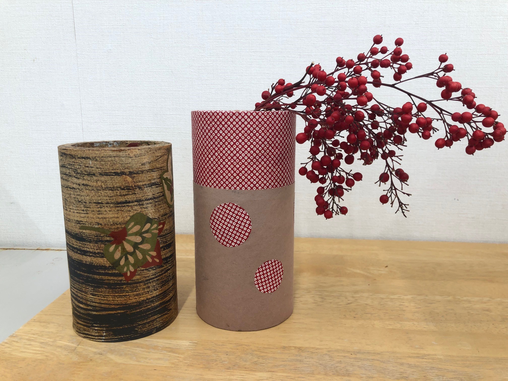 ペン立て、花瓶は定番