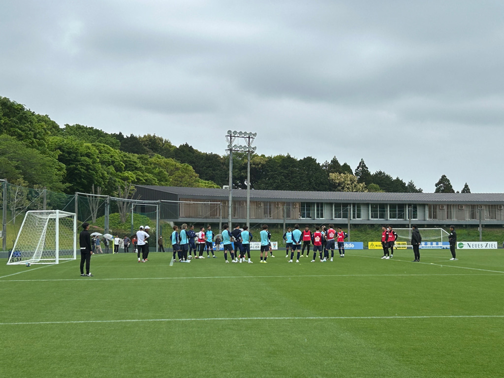 ジュビロ5年で7人目の監督交代に藤田俊哉SD「こういう事態はあってはならない」　三浦文丈新監督「やるしかない」