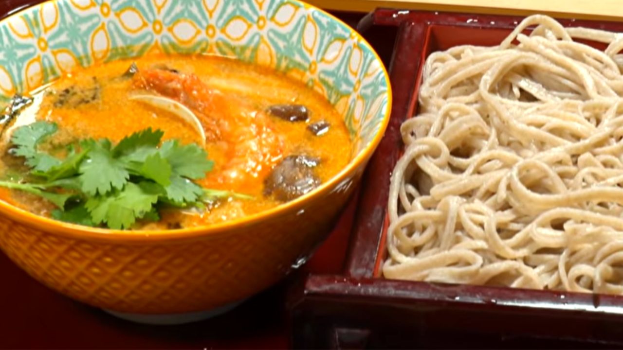 蕎SOBA麦 一朋のトムヤムせいろ