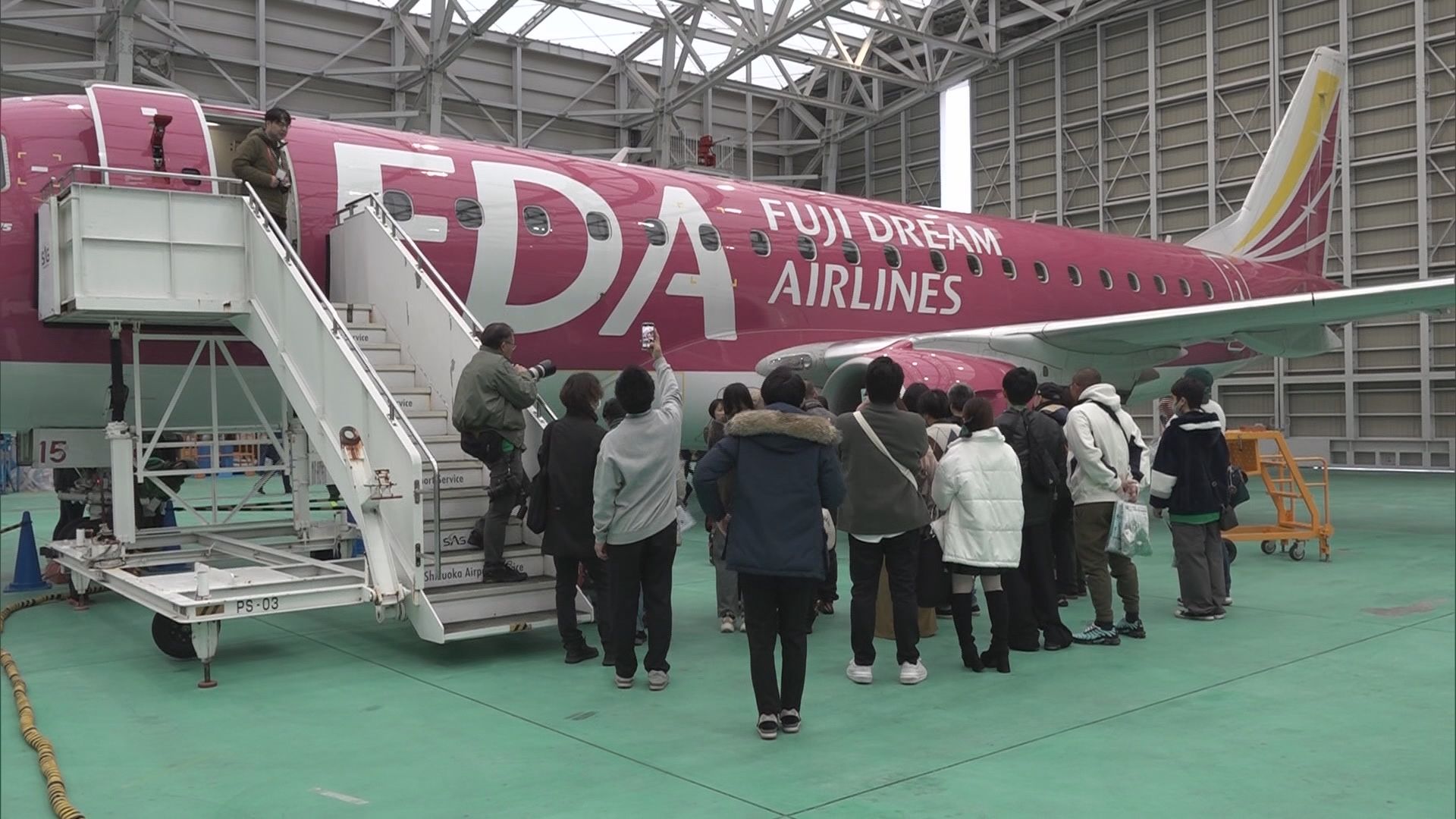 静岡空港で行われたFDAのファンミーティング（2025年）
