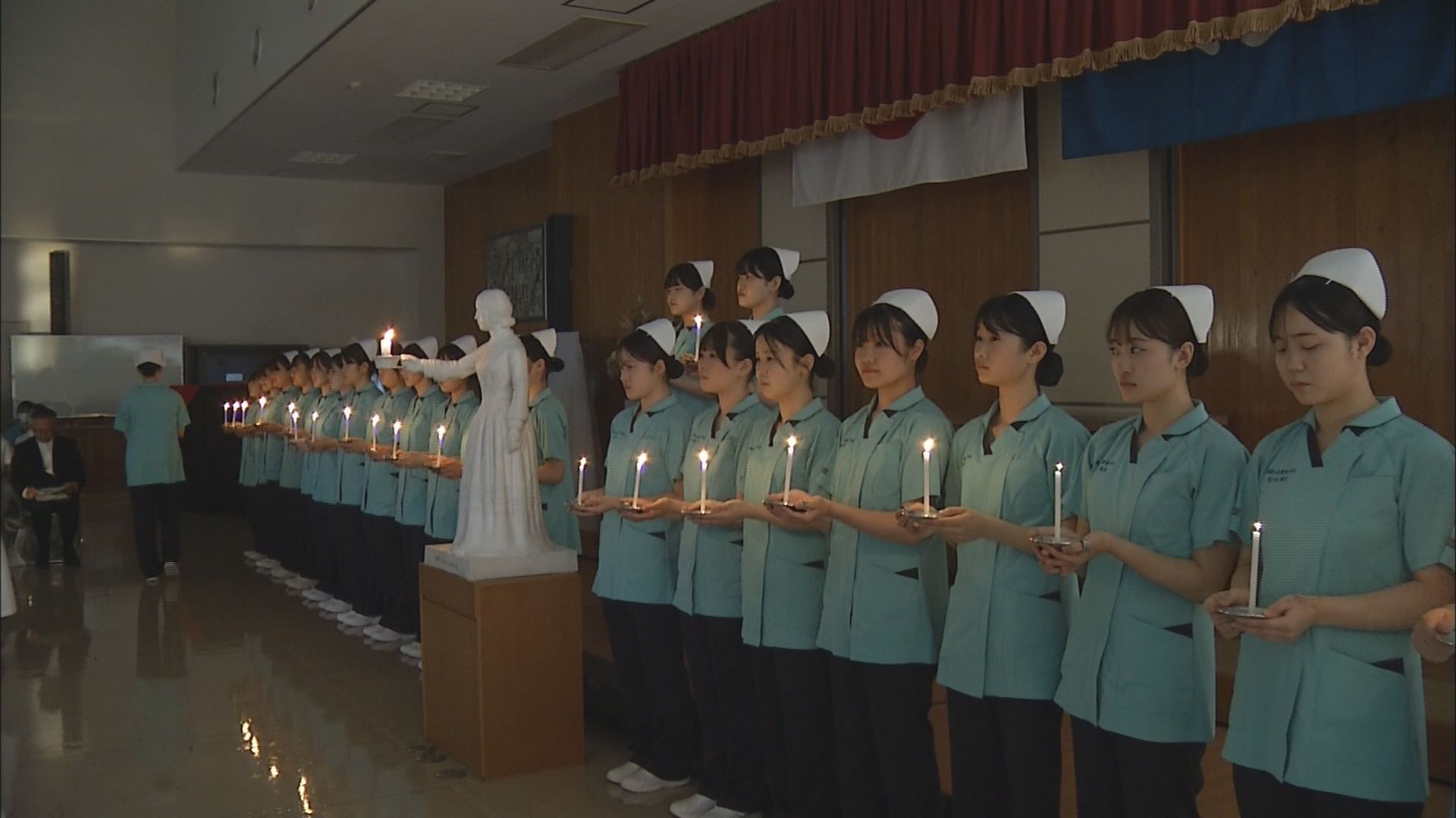 ナイチンゲールの精神を引き継ぐ…看護師の卵56人に「ナースキャップ」　県立看護専門学校で戴帽式　静岡・清水町