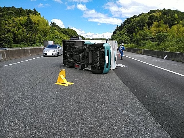 提供：静岡県警