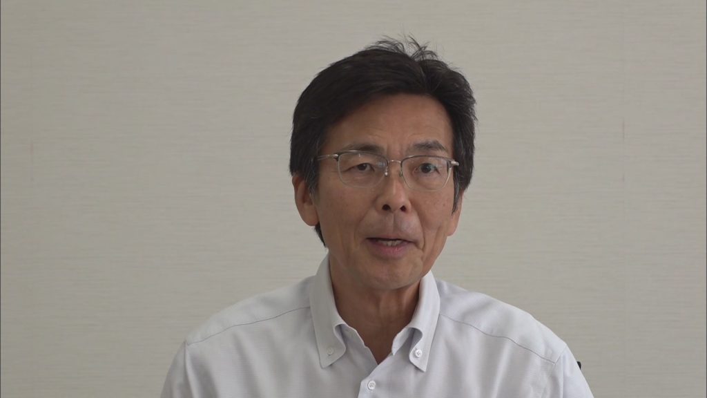 当選を果たした現職の斉藤栄さん
