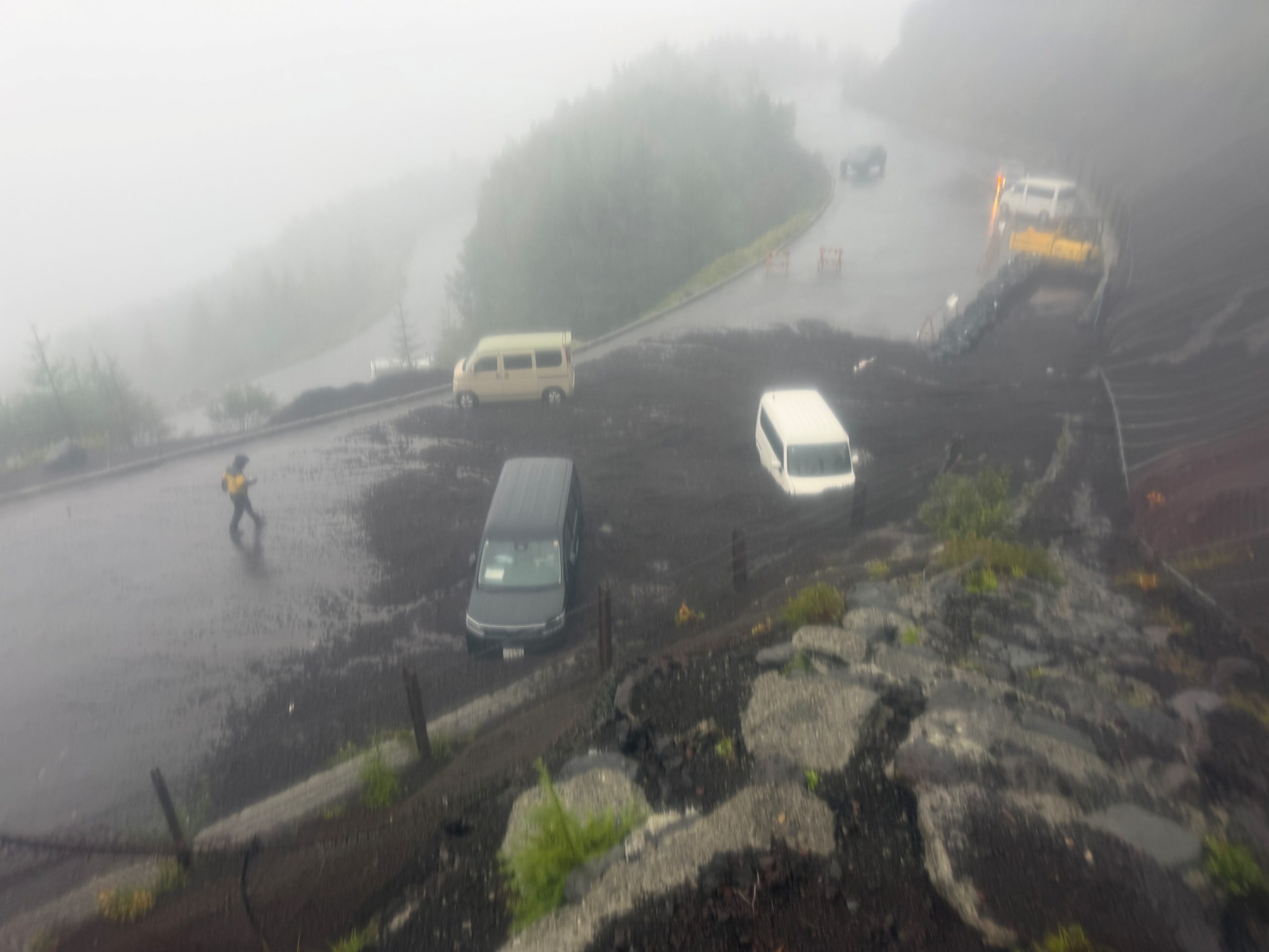 提供 宝永山荘