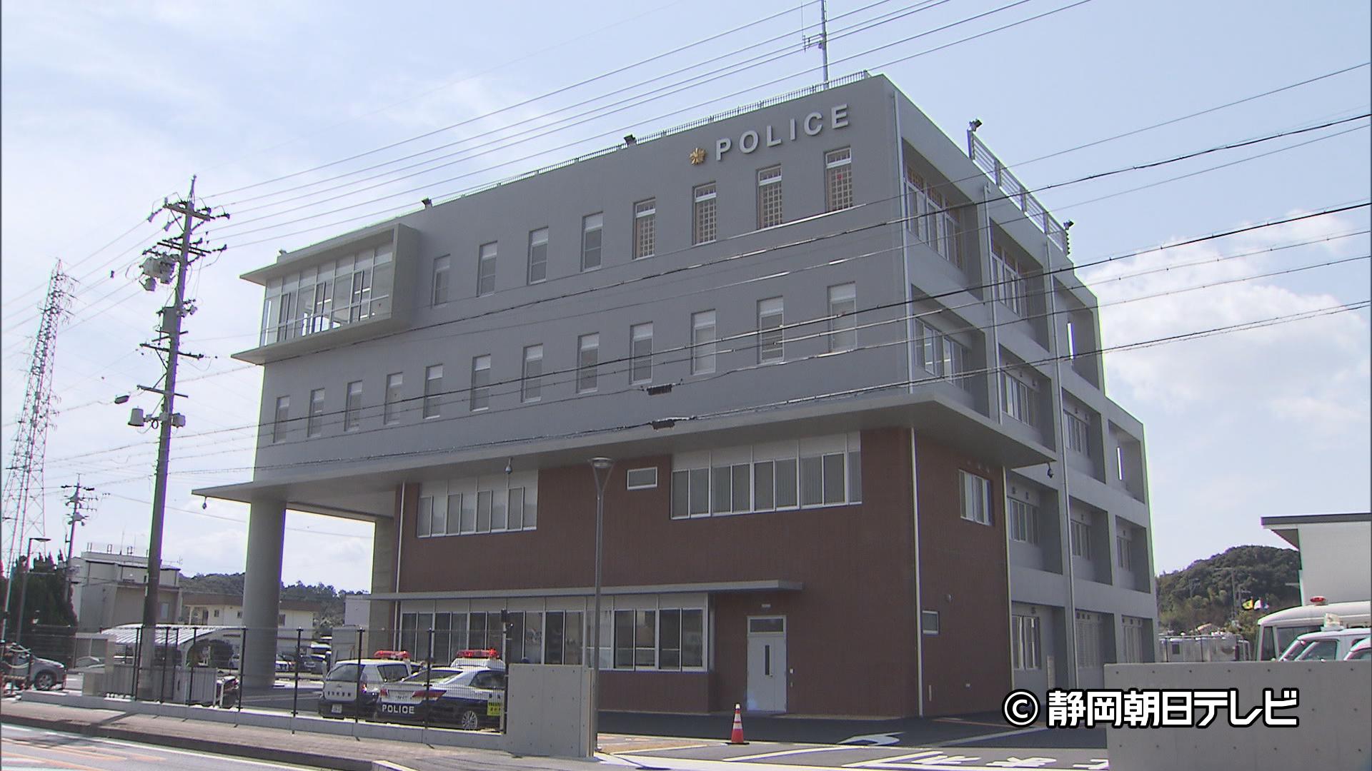 「不審な車が止まっている」…警察官が駆け付けるとナンバープレートが変造された車　盗品を保管した容疑でブラジル人の男逮捕「頼まれて運んだだけ」と容疑否認